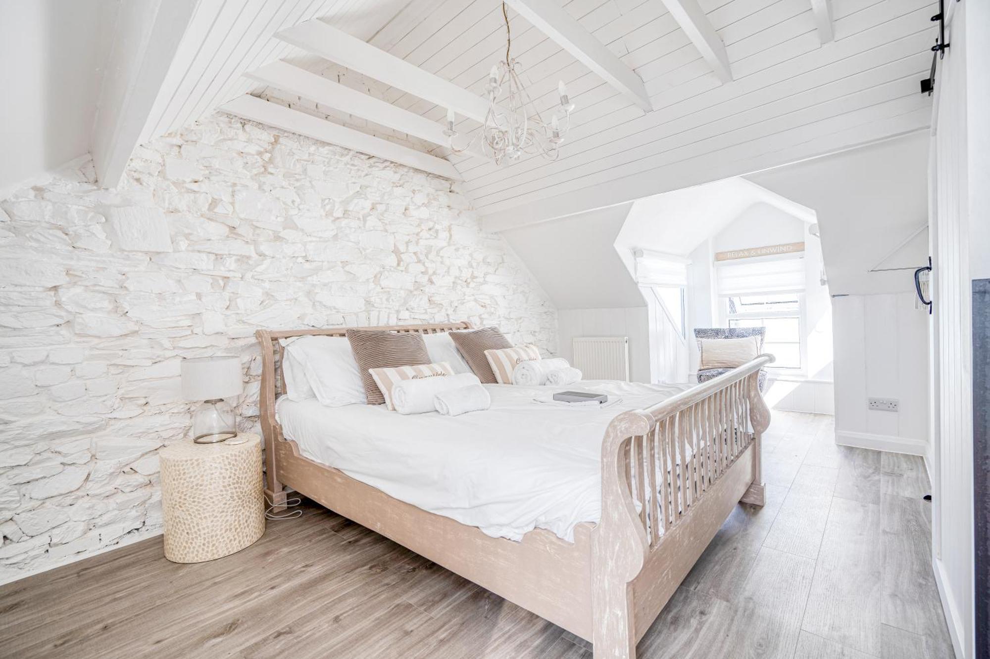 Quayside- In The Harbour Bowl Villa Бриксам Екстериор снимка